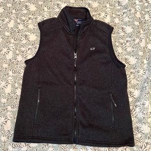 Boys Vineyard Vines Fleece Vest / Dark Gray/ Boys Size Large (16)